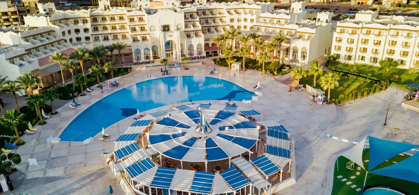 Royal Lagoons Resort & Aqua Park